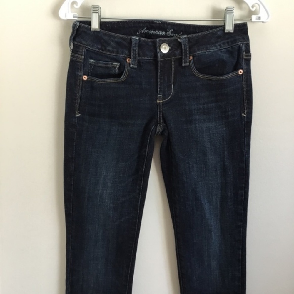 American Eagle Skinny Kick Size 2 Jeans